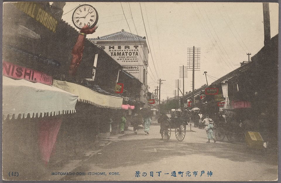 元町の商店街
