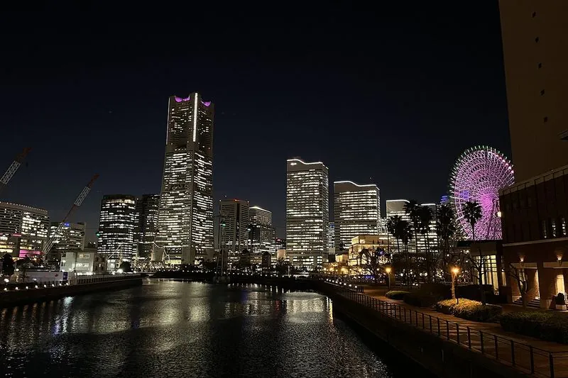 横浜みなとみらいの夜景